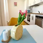 Apartment Ii *